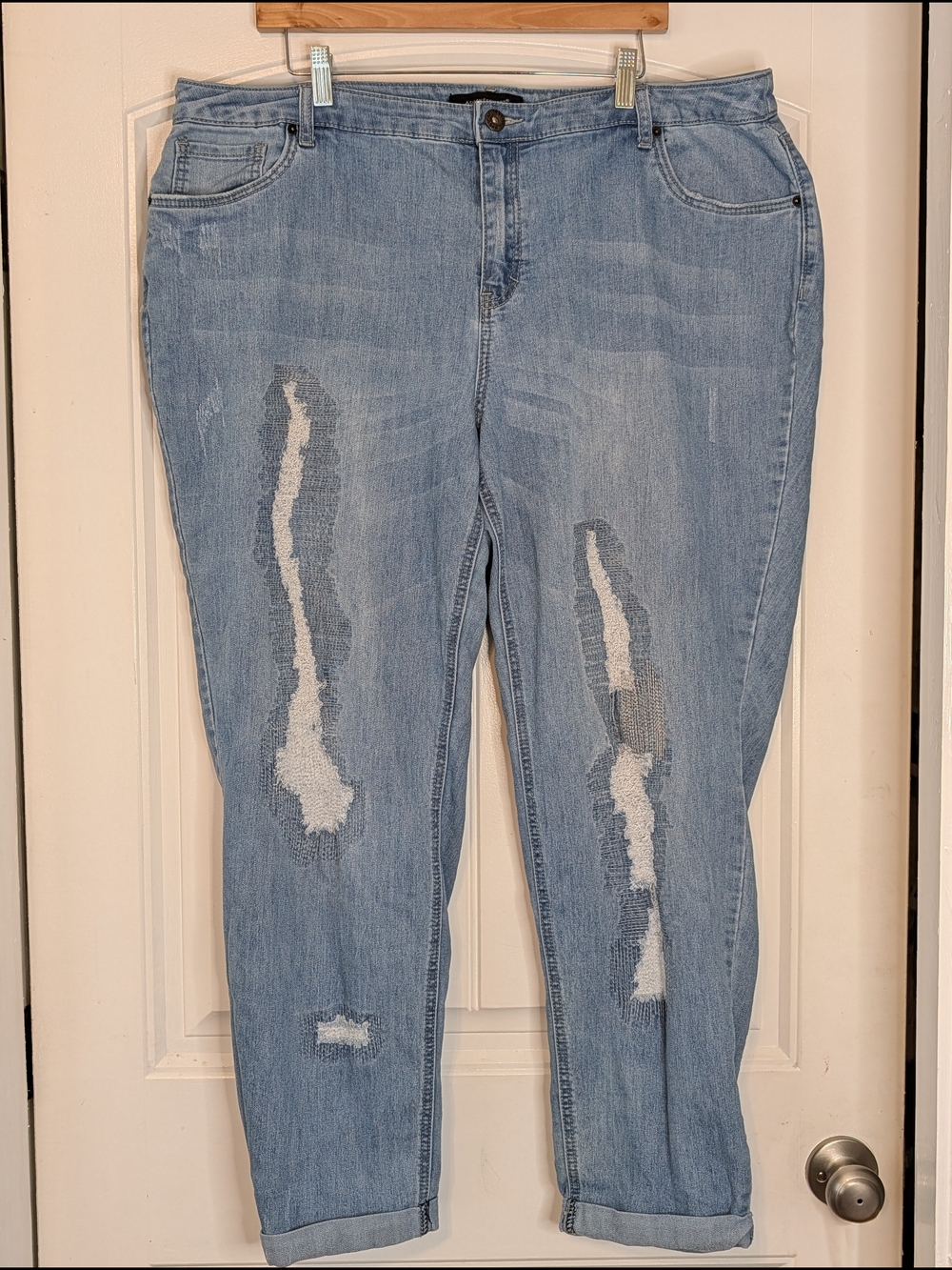 Ashley Stewart Plus Size Distressed Denim Roll Cuff Cropped Light Blue Jeans
